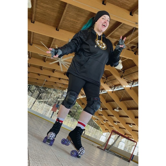 Meet your Posher, Piper - Picture 2 of 3